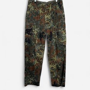 Vintage 1997 men’s German camo cargo military pants